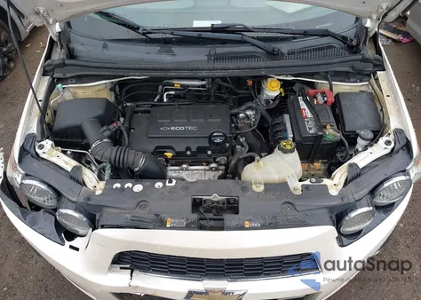 2016 Chevrolet Sonic Ltz из США, поврежденный, VIN 1G1JE6SB4G4149112